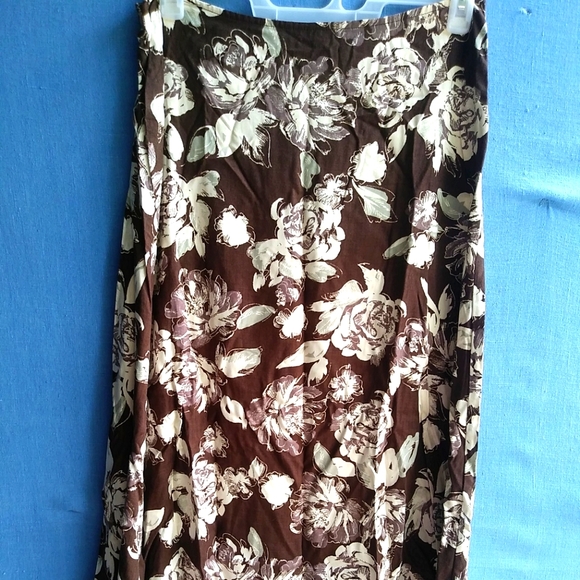 Croft & Barrow Size 12 Brown Floral Long Skirt - Picture 1 of 6